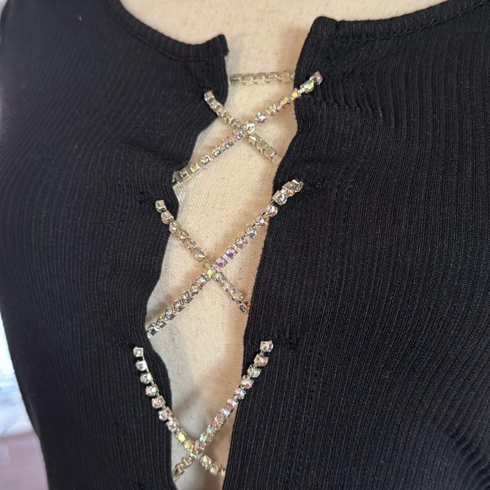 Crop rhinestone lace up top in black - Picture 4 of 6